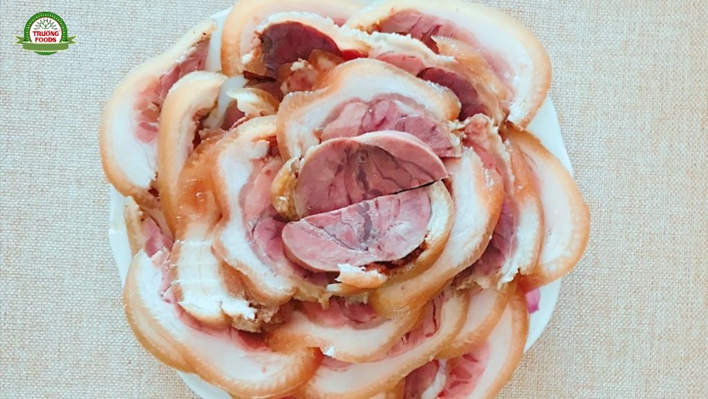 Các món ngon chế biến từ thịt lợn vào mùa hè